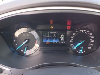 Ford Mondeo combi, 1.6 TDCi, manuál - 16