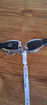 Mercedes-Benz Třídy E 220 CDI 125kW ELEGANCE - 16