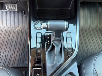 Kia Niro Hybrid 1.6 GDi HEV 1.majCZ Záruka Kia DPH - 16