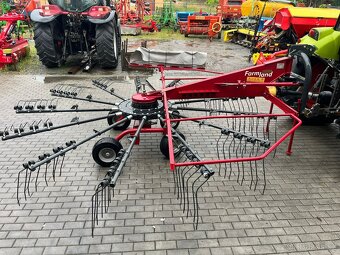 Shrnovač píce, sena FARM LAND KS 460 ZÁNOVNÍ STAV - 16