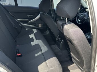 BMW 318D 2012 - 16