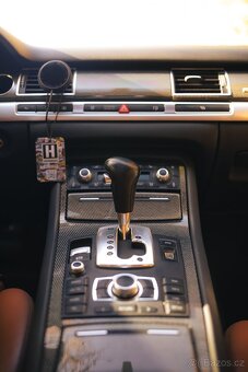 Audi A8 4.2TDi - 16