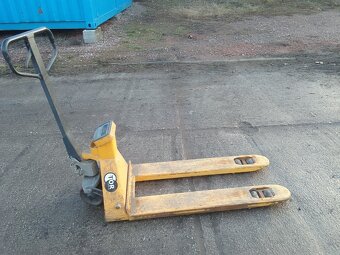 Paletový vozík 4 - 16