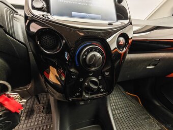 Toyota Aygo 1.0 X-Play - 16