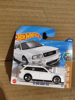 Hot Wheels modely - 16