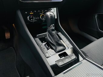Škoda Superb 2.0TDI 140KW DSG VÝHŘEV SENZORY NAVIGACE - 16