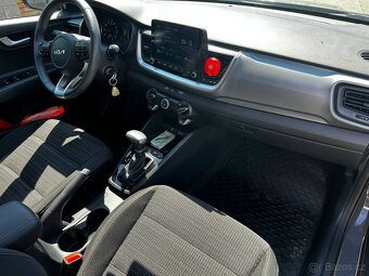 KIA Stonic 1.0 benzín - 16