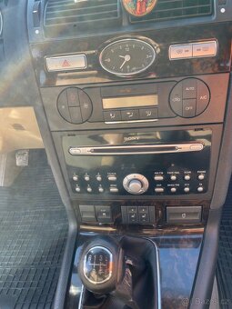 Ford Mondeo - 16