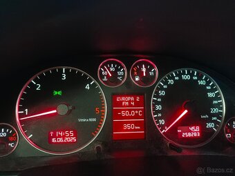 Audi A6 Avant 2.5 TDi manuál - 16