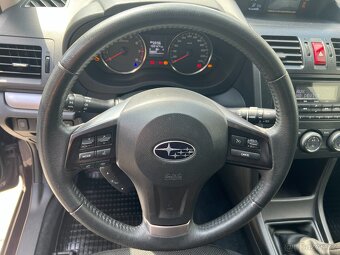Subaru XV 1.6i 84kw Benzín 4x4 1.MAJITEL,TAŽNÉ,PO SERVISE - 16