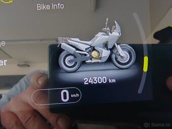 Husqvarna 901 Norden - 16