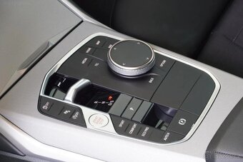 BMW Řada 3, 318i,Advantage,115kw,Led,ČR, - 16