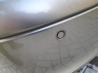 OPEL CORSA 1,2i16V,KLIMA,5xDVEŘE,MODEL 2009 - 16