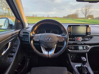 Hyundai i30 combi, 1.6 CRDi, 85 kW, Smart+, ČR, DPH - 16