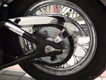 Kawasaki VN 800 - 16