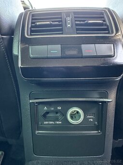 ŠKODA SUPERB 3 combi 2.0 tdi 140kw manuál webasto alcantara - 16