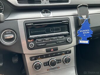 VW PASSAT B7 2.0TDI 103KW DIGI KLIMA VÝHŘEVY SENZORY TAŽNÉ Z - 16