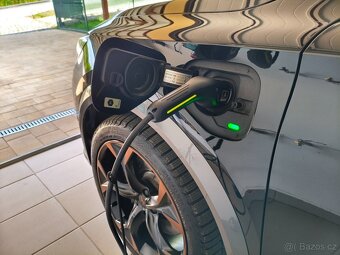 Cupra Formentor VZ 180kw e-hybrid,panorama,LED,DCC,360°kamer - 16