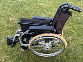 Meyra mechanický invalidní vozík 43cm bržděný - 16