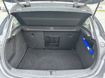 Opel Astra J 1,4 Turbo, 2013, šedá, STK 11/2026 - 16