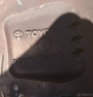 Originální litá kola Toyota - 16