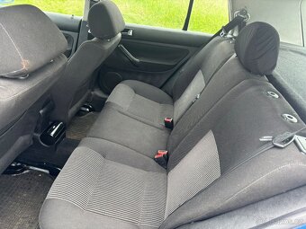 Vw Golf 1,9TDI 81kw - 16