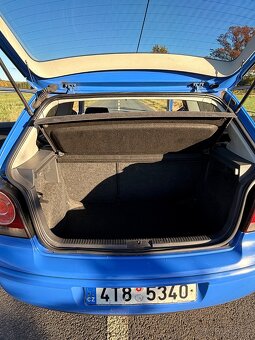 Volkswagen Polo 1.2 - 16