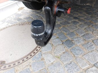Land Rover Discavery 3 2,7 TDV6, NA PRUŽINÁCH,,,TAŽNÝ - 16