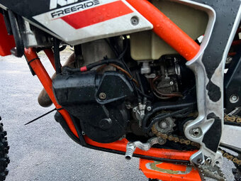 KTM Freeride 250 R , 2016 s TP - 16