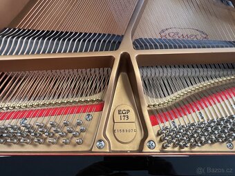 Klavír ESSEX mod EGP 173 Steinway & Sons se zárukou 5 let. - 16