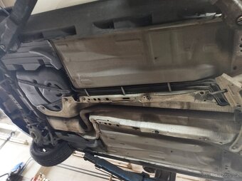 Volvo C30 II,nebourané prověřeno v Cebia - 16