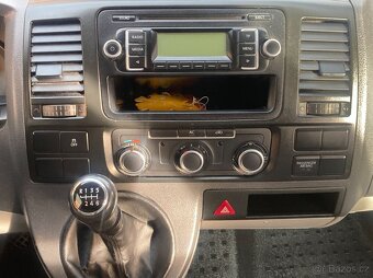VOLKSWAGEN TRANSPORTER T5 2,0 TDi 4MOTION - 16