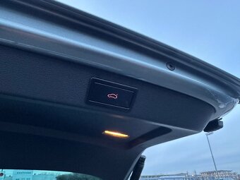 Škoda Superb 2,0 TDI 110kW 4x4 NAV STYLE ČR COM - 16