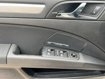 Škoda Suoerb 2,0TDi 125kW Ambiente limuzína - 16