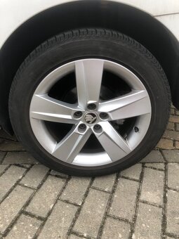 Škoda Rapid facelift 1,2Tsi ,2017, 130tkm, bez investic - 16