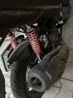 Skutr maxon 125ccm 2023 - 16