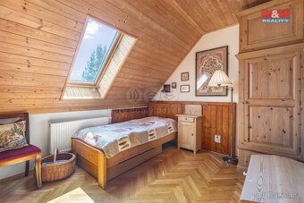 Prodej rodinného domu, 799 m2, Česká Kamenice, ul. Máchova - 16