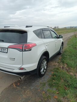 Toyota RAV4 hybrid 145kW - 16