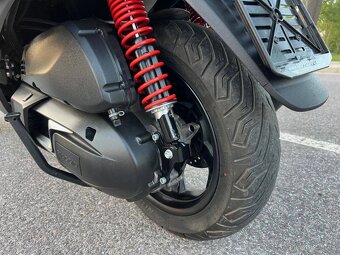 Piaggio MP3 400 HPE ABS + set 3 kufrů - 16