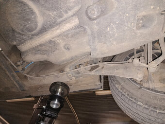 Vw Touran - panorama Navigace Tažné Webasto Bluetooth - 16