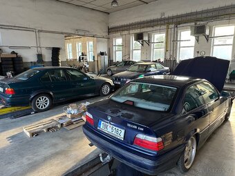 BMW E36 318iS Coupe BEZ KOROZE - 16