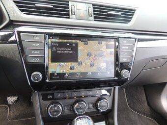Škoda Superb Combi 2.0TDi,110kw,4x4,L&K,2017,manuál,-21%DPH - 16