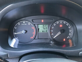 Škoda Fabia Combi 1.2 HTP 2009 - 16