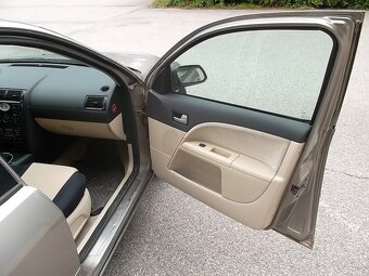 Ford Mondeo 2.0 Duratec - 16