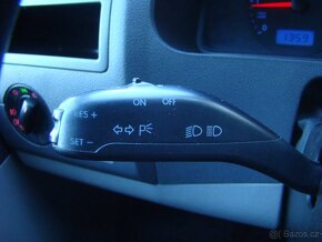 Volkswagen Caravelle 1.9 TDi 9-MÍST KLIMA WEBASTO ODPOČET - 16