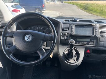VW T5 Caravelle 1,9 TDI 75kw 8.míst rok 2008 - 16