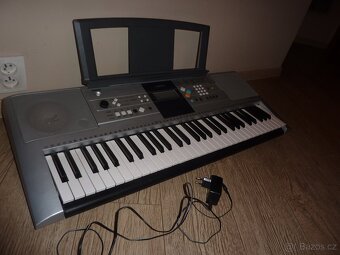 Klávesy Yamaha PSR-E323 - 16