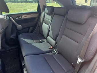 2009 Honda CRV - 16