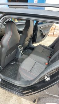 Škoda Octavia combi 2.0 TDI 135kW RS Challenge - bez ADblue - 16