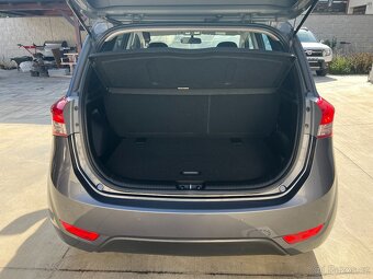 HYUNDAI iX20 1.4i 66 KW 1.MAJIT.VYHŘ.SEDAD+VOLANT,PAR.SENZOR - 16